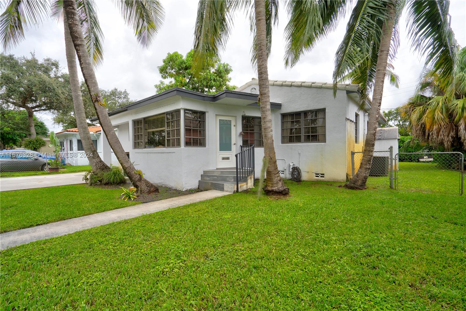 6343 NW 39th Terrace Virginia Gardens FL 33166