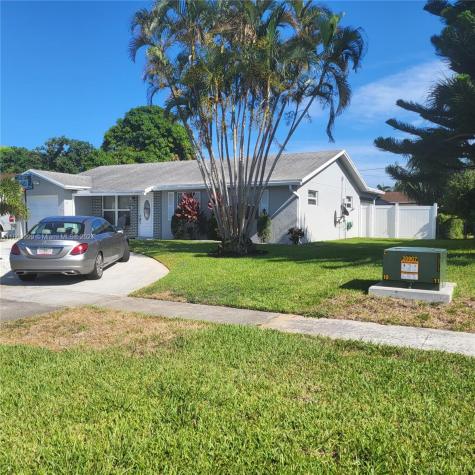 1114 SW 23rd Avenue Boynton Beach FL 33426