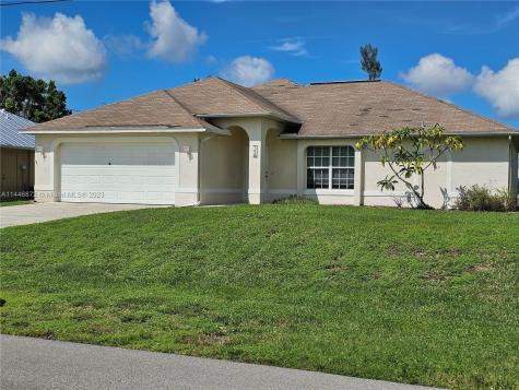 128 SW 34th Place Cape Coral FL 33991