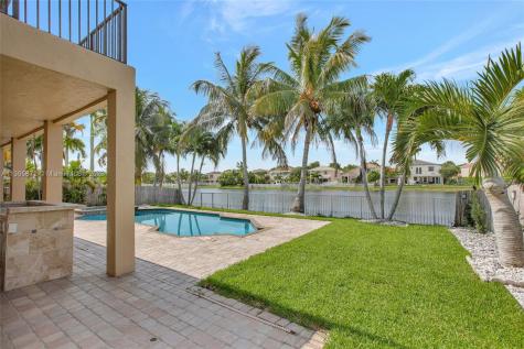 15814 SW 52nd Street Miramar FL 33027