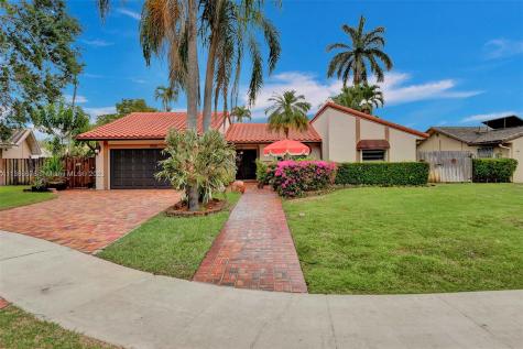 5550 SW 113th Avenue Cooper City FL 33330