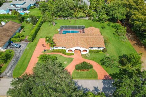 17201 SW 79th Court Palmetto Bay FL 33157