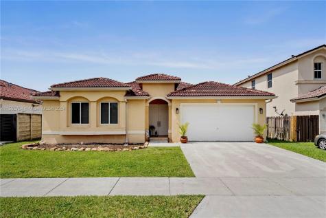 5254 SW 164th Court Miami FL 33185