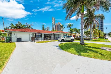 221 186th Street Sunny Isles Beach FL 33160