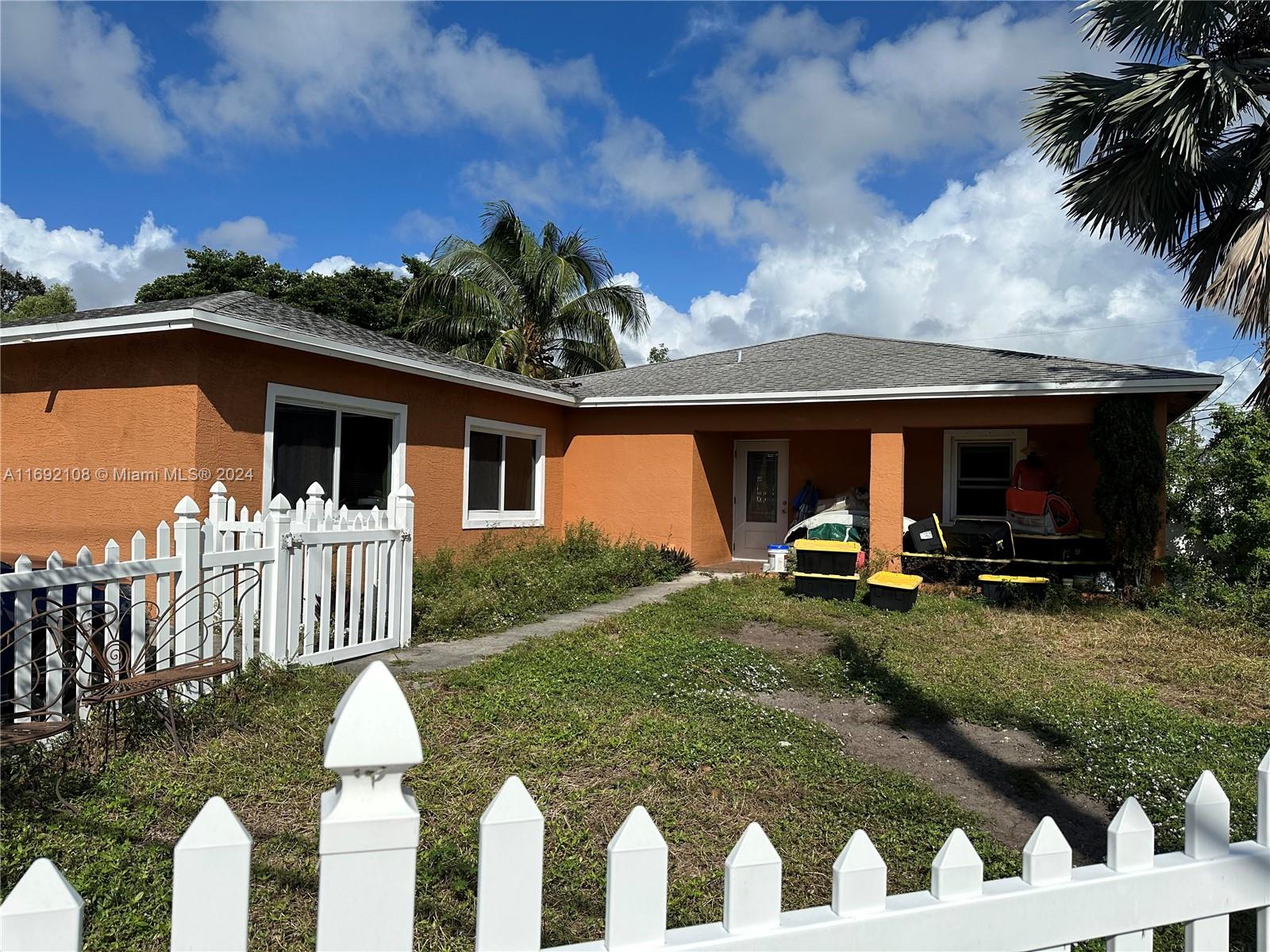 799 NE 39th Street Oakland Park FL 33334