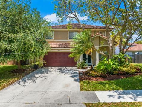 9023 SW 212th Lane Cutler Bay FL 33189