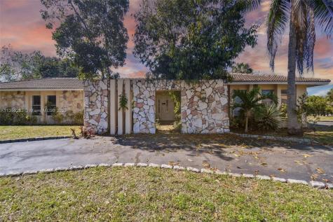 2550 NW 114th Avenue Coral Springs FL 33065