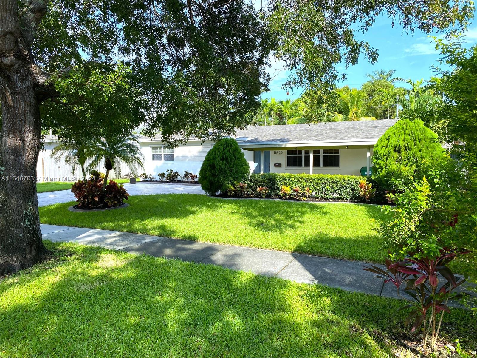 18930 SW 89th Court Cutler Bay FL 33157