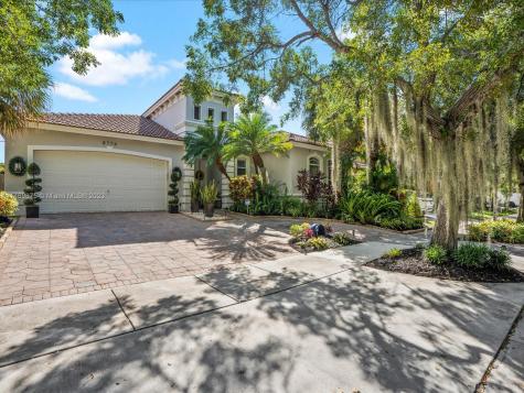 8774 SW 206th Lane Cutler Bay FL 33189