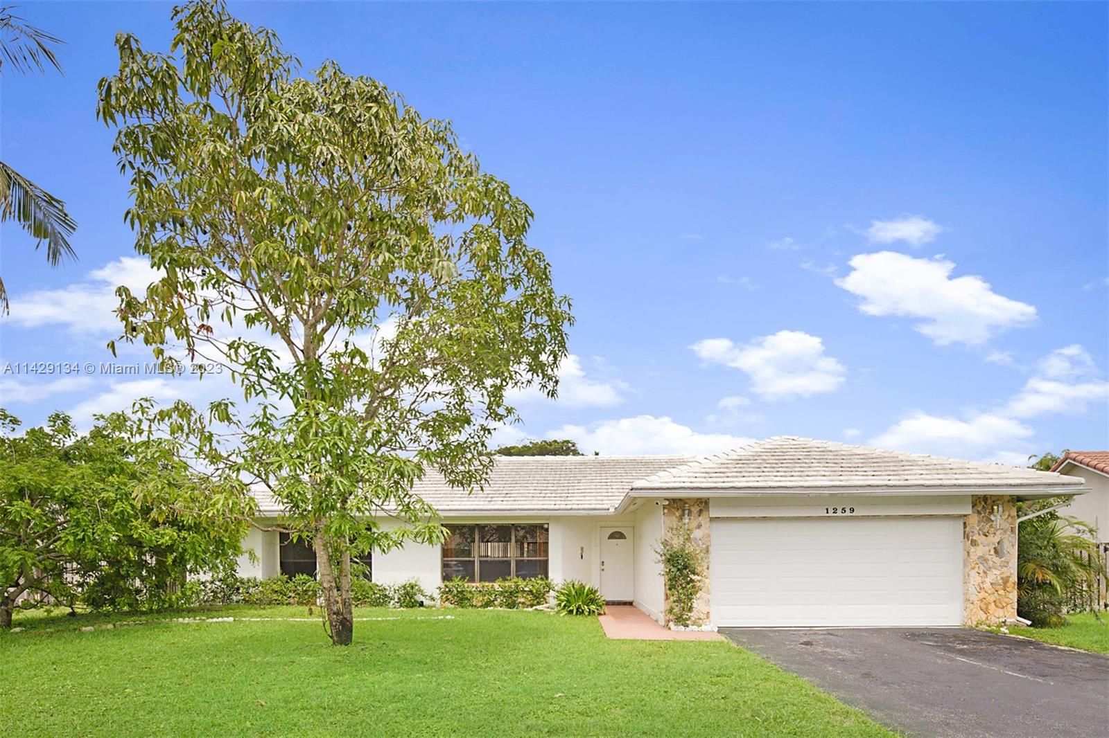 1259 NW 111th Way Coral Springs FL 33071