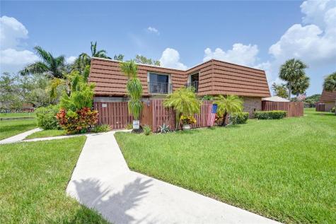 11917 SW 12th Court Davie FL 33325