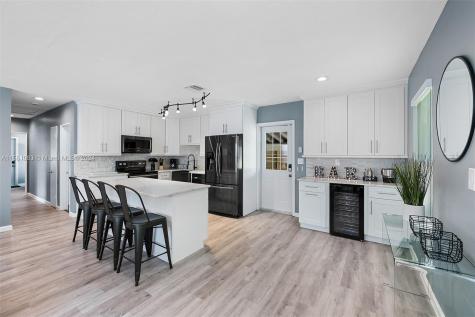 700 NE 16th Court Fort Lauderdale FL 33305