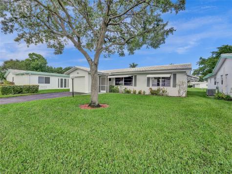 1450 NW 85th Terrace Plantation FL 33322