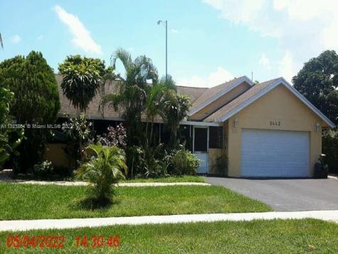 5442 NW 56th Court Tamarac FL 33319