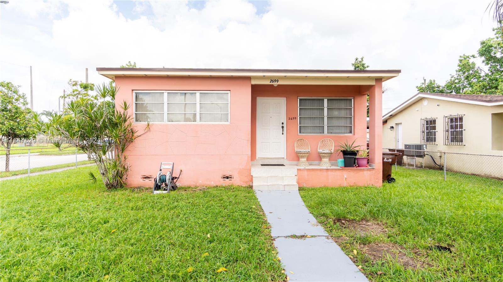 2699 W 8th Lane Hialeah FL 33010