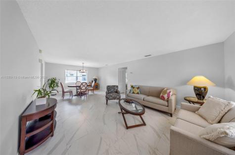 6001 NW 40th Street Virginia Gardens FL 33166