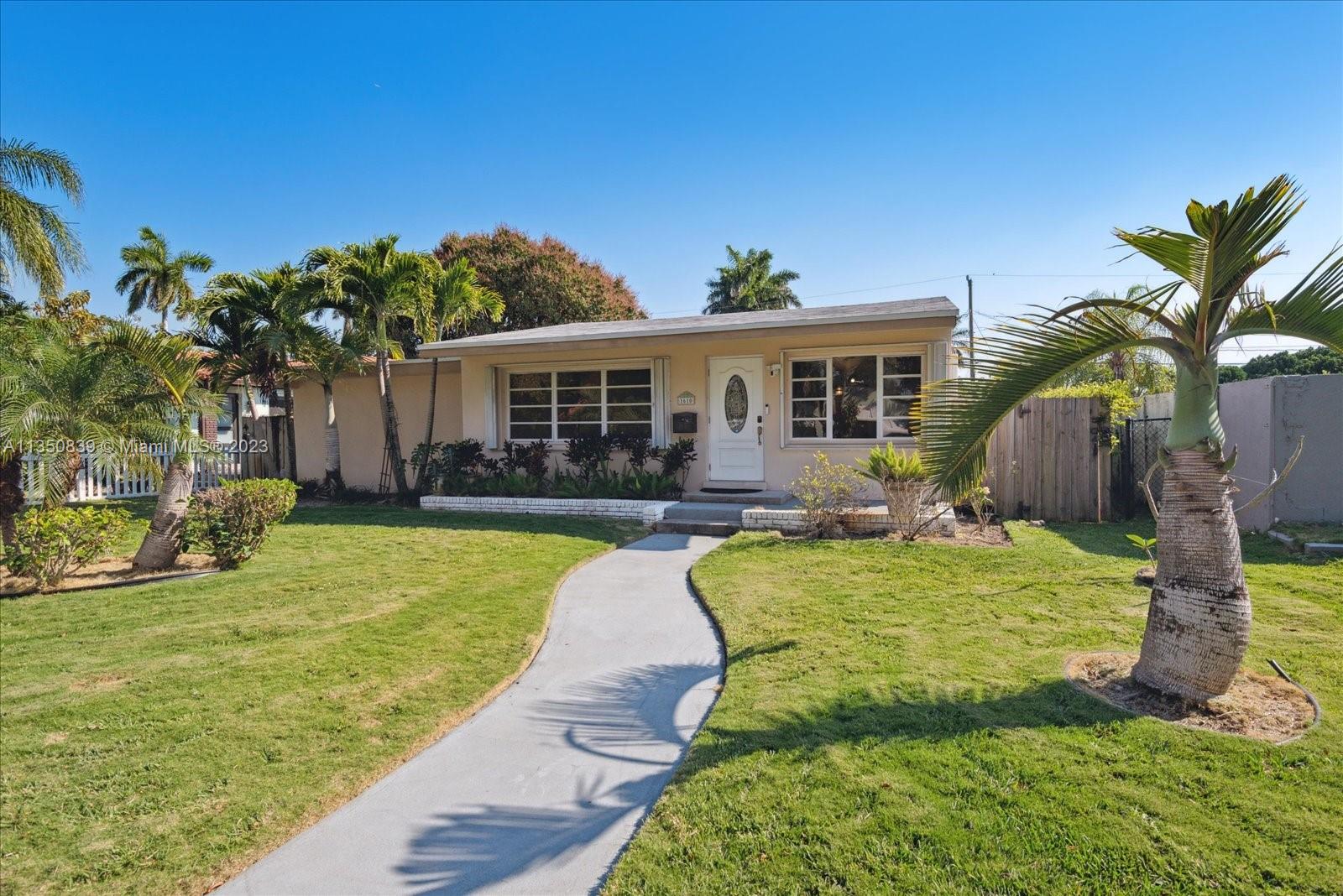 1610 Wiley Street Hollywood FL 33020