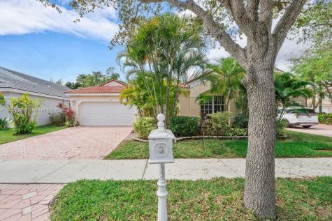 1187 Cedar Falls Drive Weston FL 33327