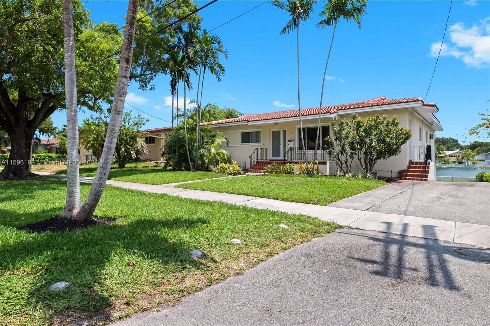 424 NE 105th Street Miami Shores FL 33138