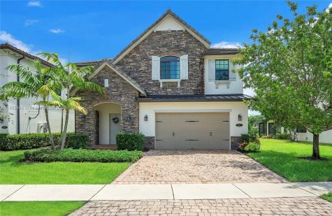 1111 SW 113th Way Pembroke Pines FL 33025