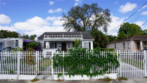 3271 NW 15th Street Miami FL 33125