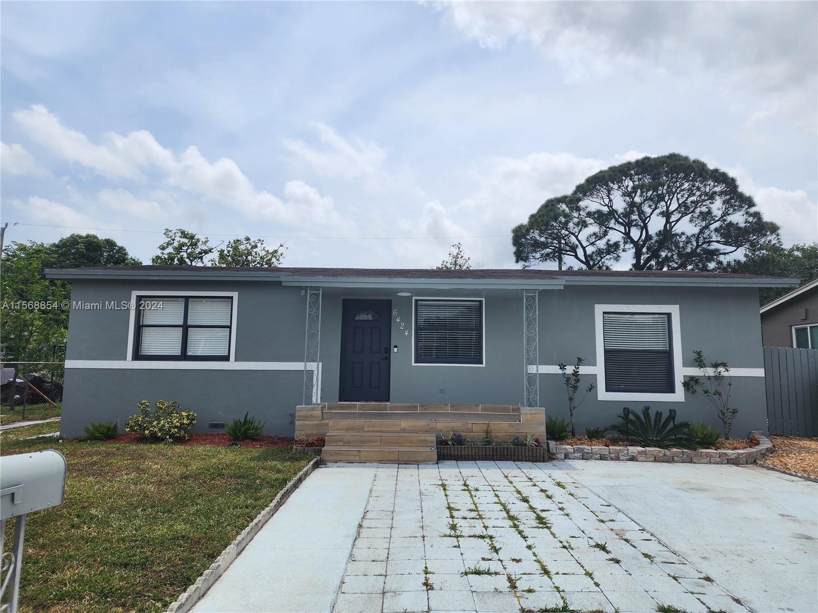 6424 Allen Street Hollywood FL 33024
