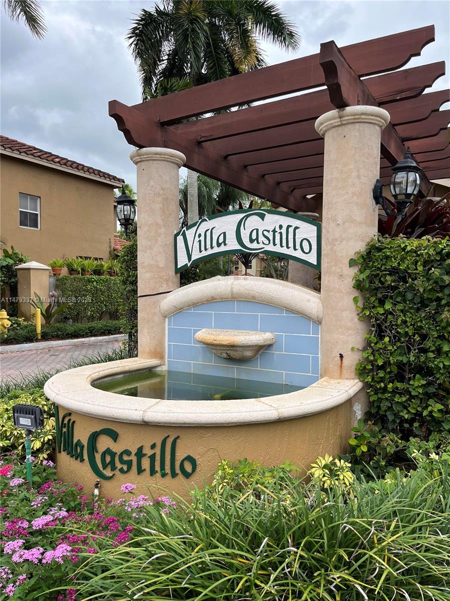 8914 SW 108th Place Miami FL 33176
