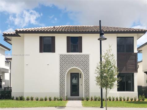 4347 NW 82nd Avenue Doral FL 33166