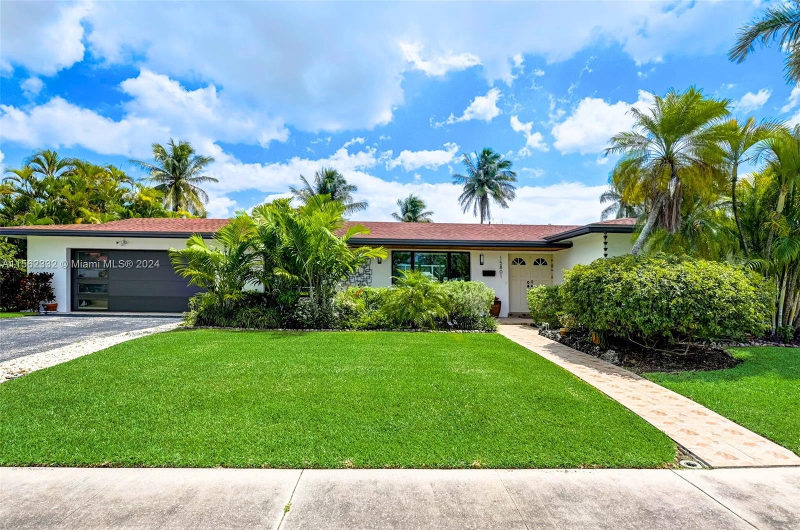 15801 Palmetto Club Drive Miami FL 33157