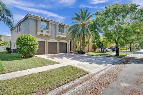 15863 SW 52nd Street Miramar FL 33027