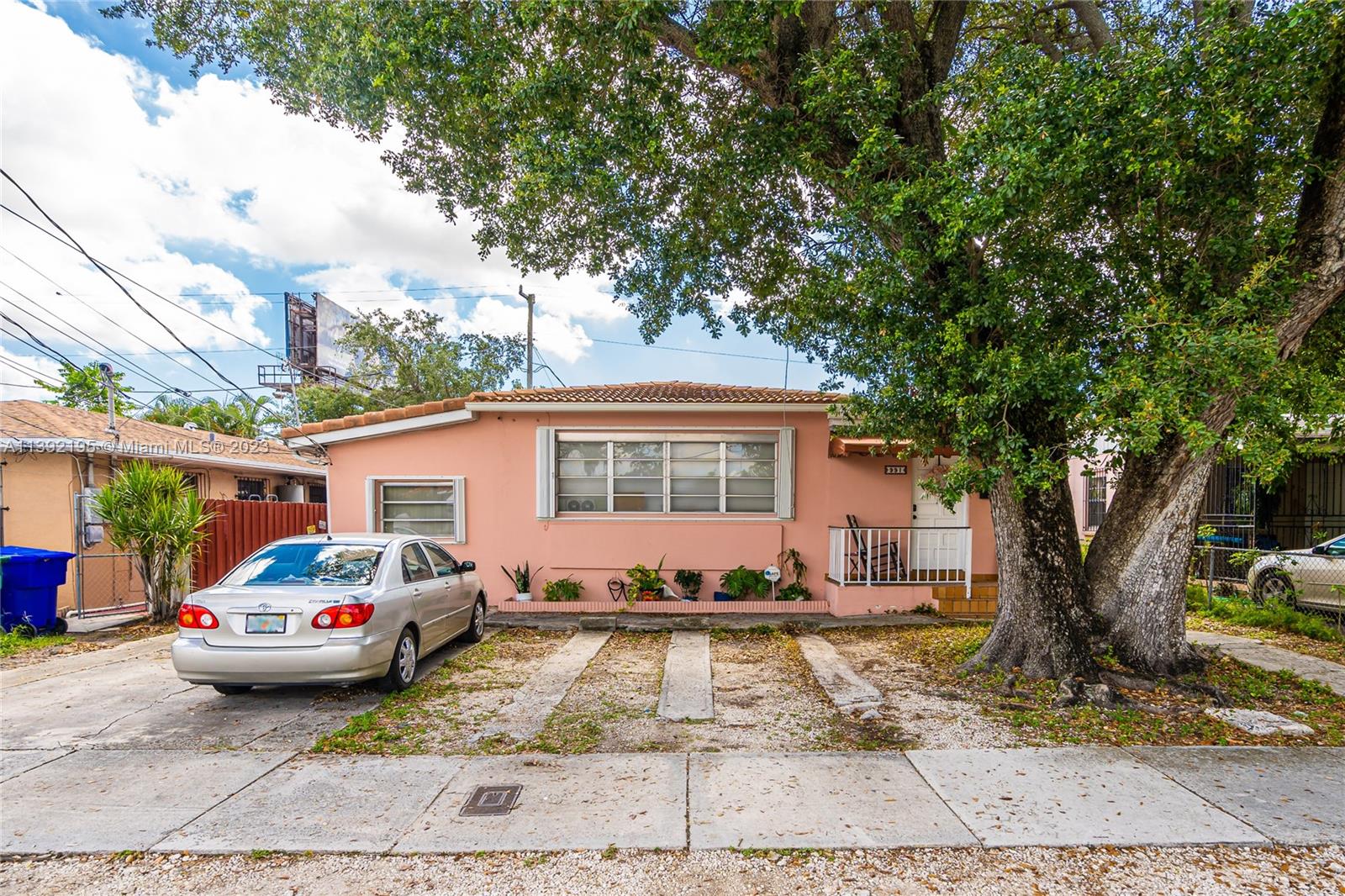 991 NW 27th Court Miami FL 33125