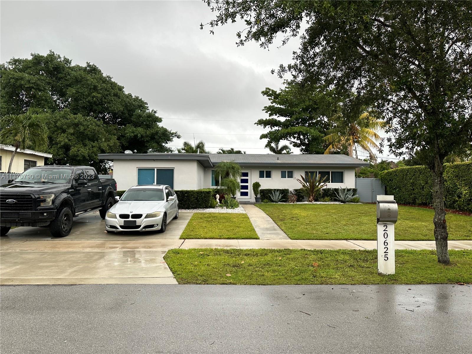 20625 Jacaranda Road Cutler Bay FL 33189