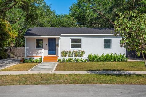 6611 SW 63rd Court South Miami FL 33143