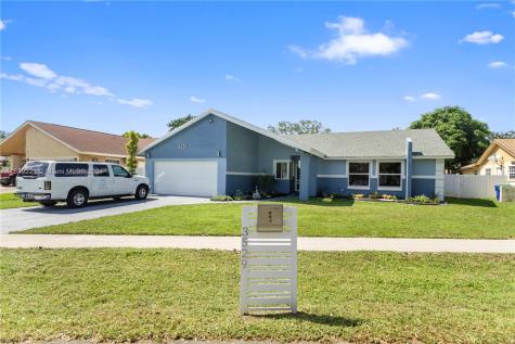 3529 SW 69th Way Miramar FL 33023