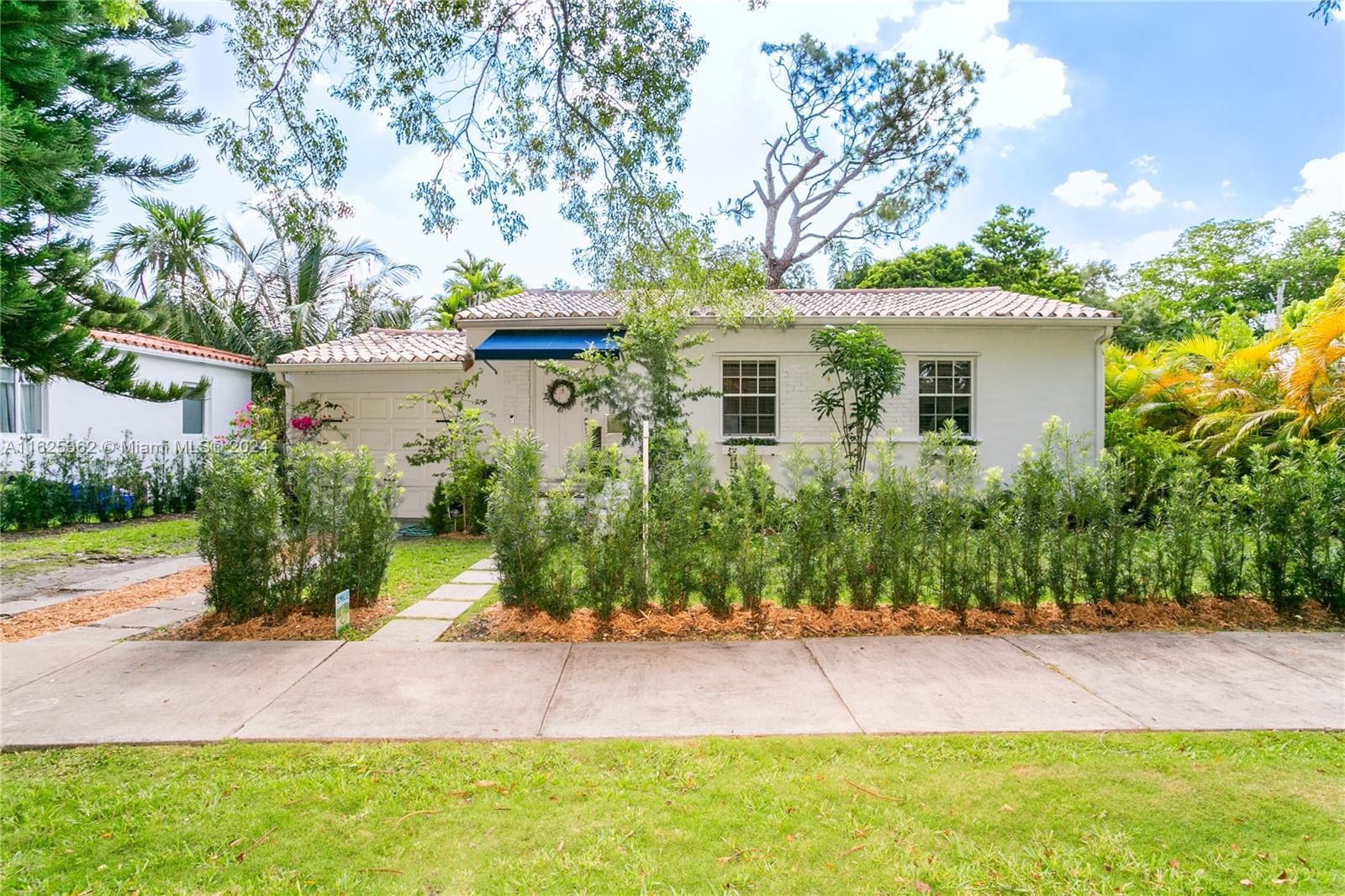841 Alberca Street Coral Gables FL 33134