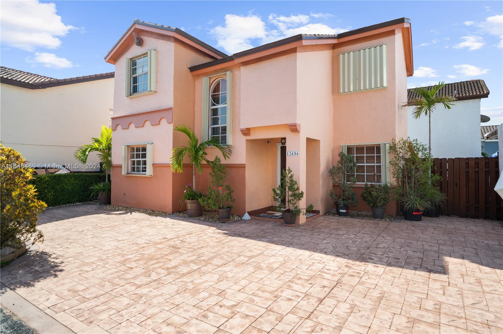 12686 NW 9th Lane Miami FL 33182