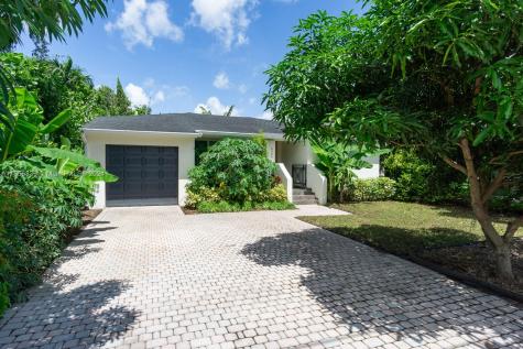 6325 SW 30th Street Miami FL 33155