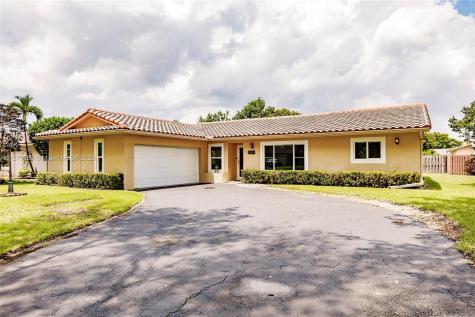 9657 NW 28th Street Coral Springs FL 33065