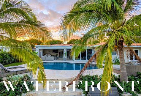 13105 Biscayne Island Terrace North Miami FL 33181