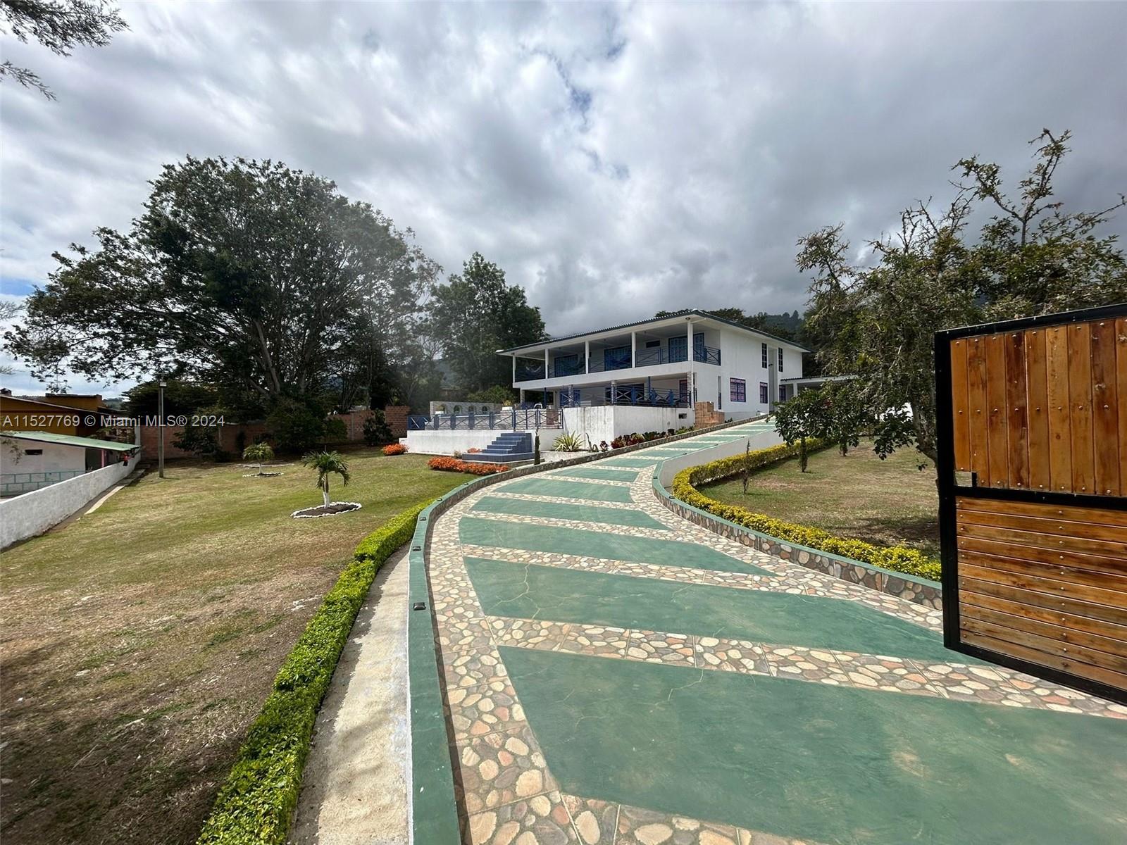 Darien Lago Calima El Darien FL
