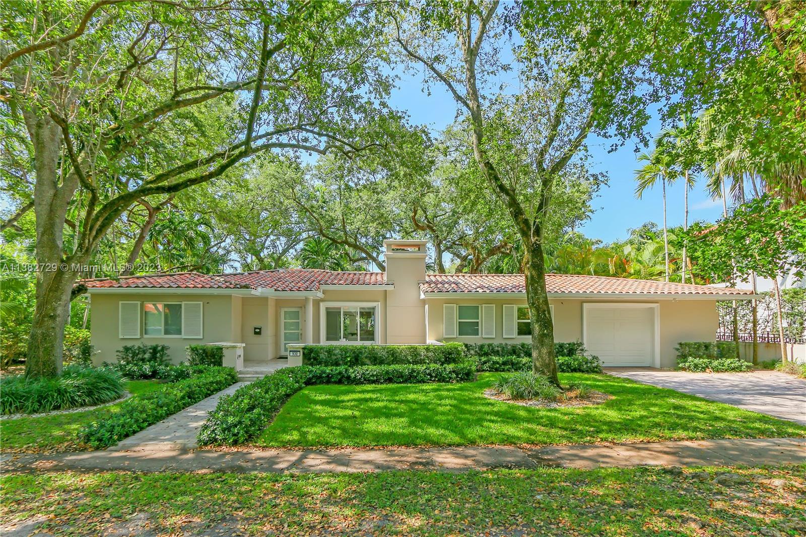 930 Andalusia Avenue Coral Gables FL 33134