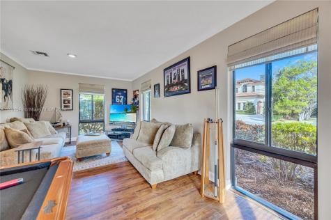 636 Hibiscus Drive Hallandale Beach FL 33009
