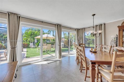 636 Hibiscus Drive Hallandale Beach FL 33009