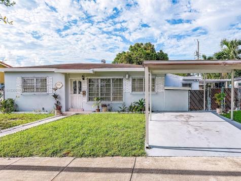 530 W 37th Street Hialeah FL 33012