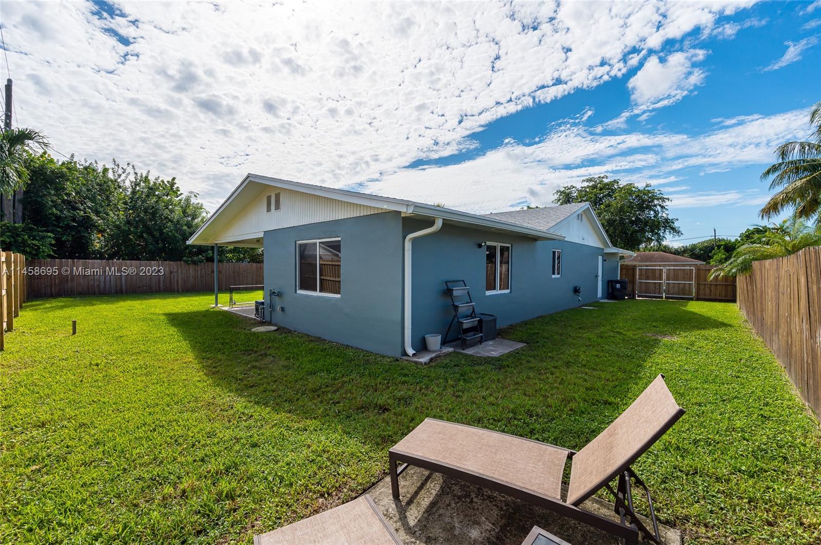 2819 Worcester Road Lake Worth FL 33462