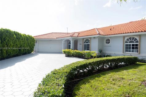 11970 SW 94th Street Miami FL 33186
