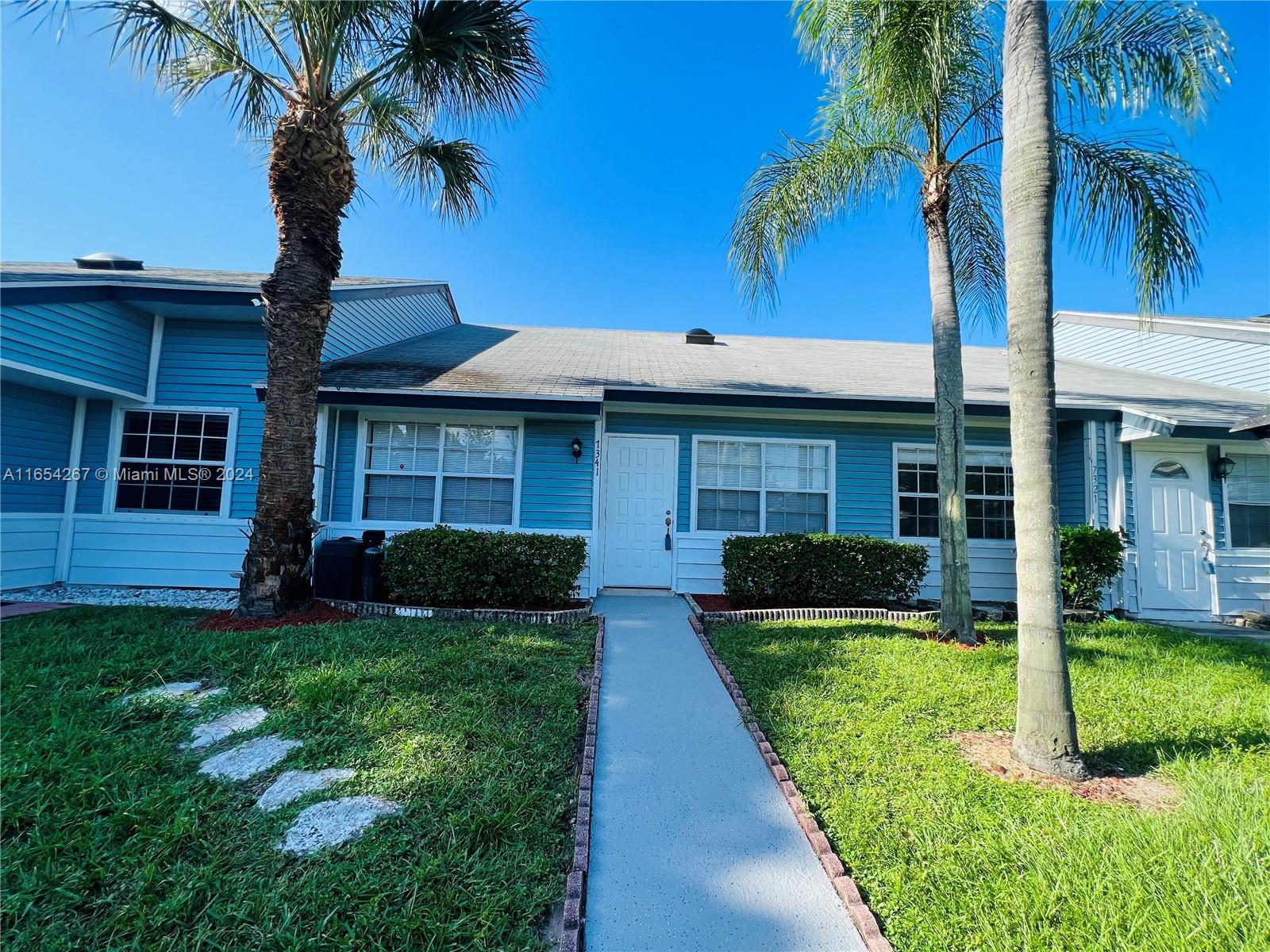 7341 Tam Oshanter Boulevard North Lauderdale FL 33068