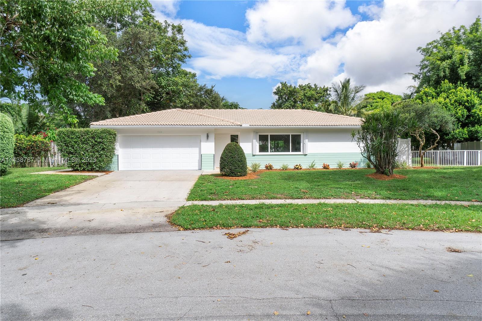 900 NW 9th Way Boca Raton FL 33486