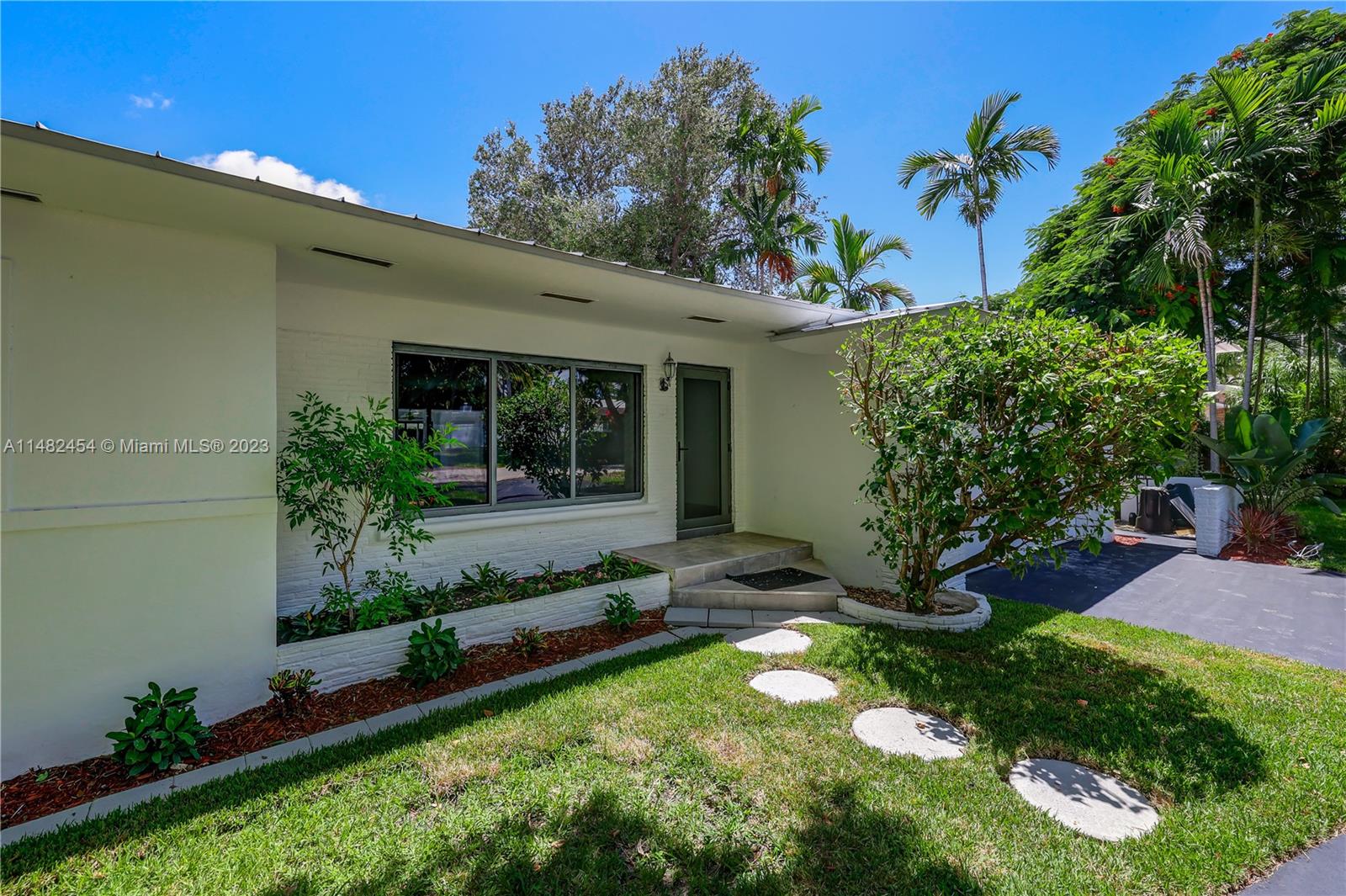 1260 NE 99th Street Miami Shores FL 33138
