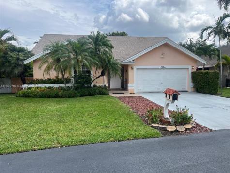 20731 NW 8th Street Pembroke Pines FL 33029